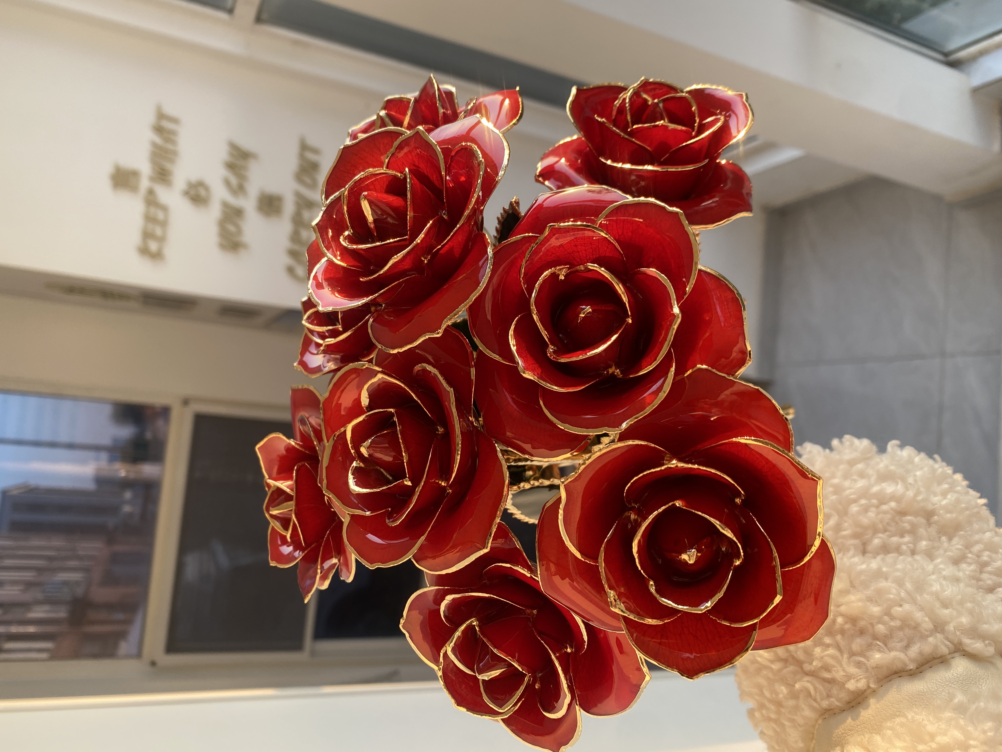 custom-gold-rose-oem-packaging.jpg