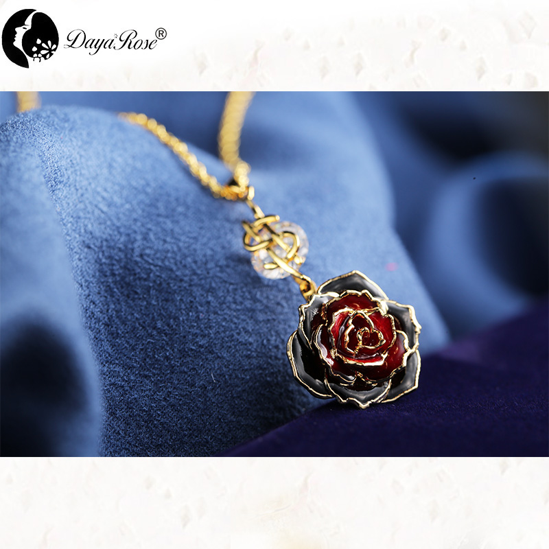 Nass Two-tone Rose Necklace (fresh Rose)