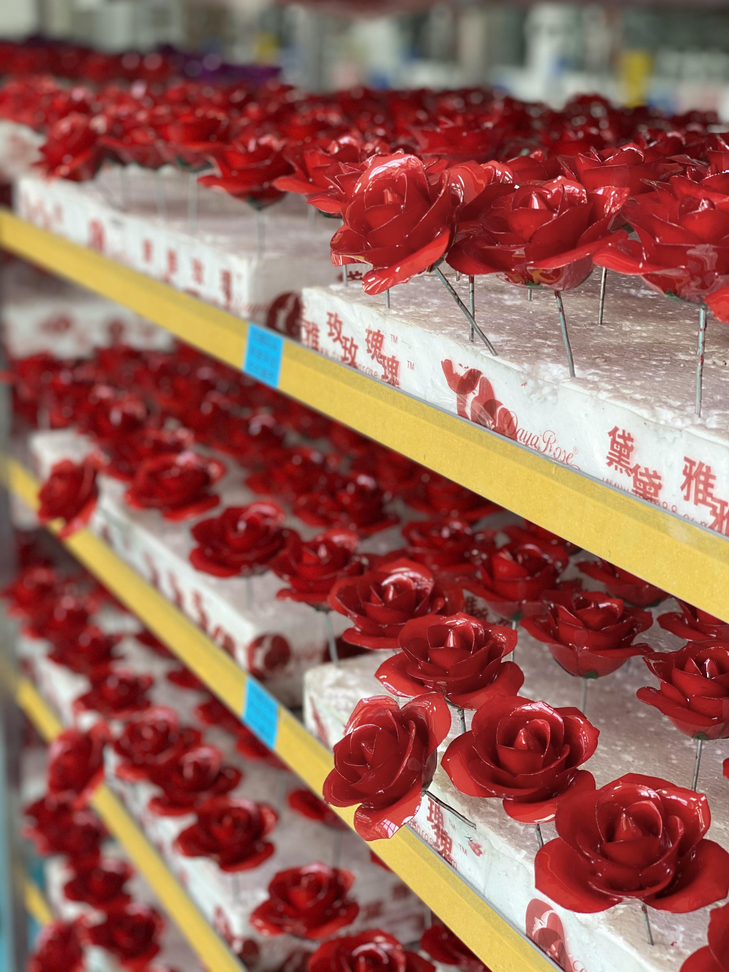 24k-gold-dipped-rose-factory-china.jpg