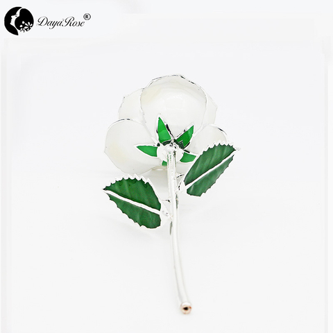 White Roses with Silver Lining(April)